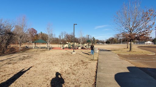 Drummonds Park 20250921 190417 002