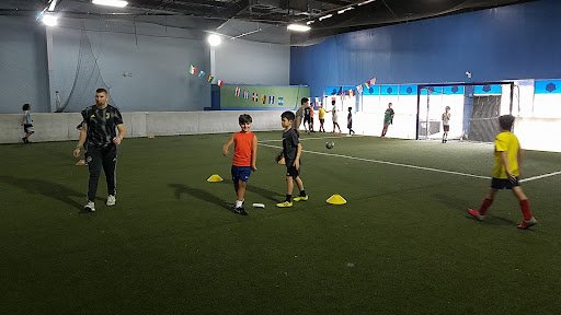 Q B Sports 20250921 180540 005